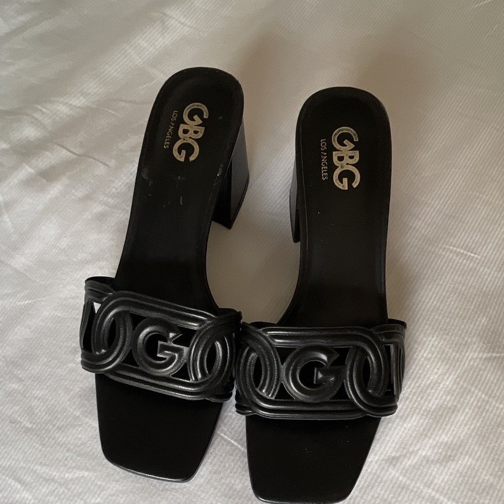 GBG Los Angeles Women's Black Leather Logo Slide Sandals Slip-On 7M